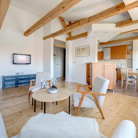 Dr - Bandera Apartament